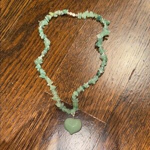 Green Chip Stone Heart Pendant Necklace